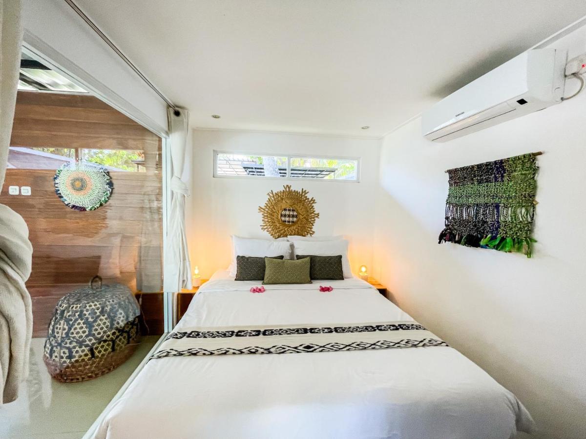 Villa Kotak Surfers Escape Reopening Rates Apply Now Selong Belanak Exteriér fotografie